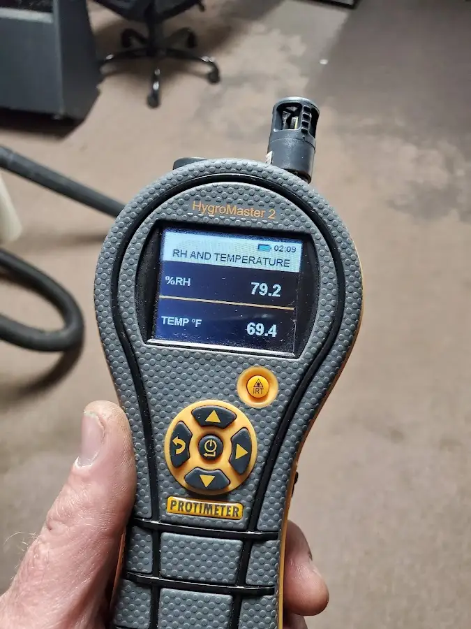 Moisture meter humidity assessment for Mold Remediation & Removal in Tuscaloosa